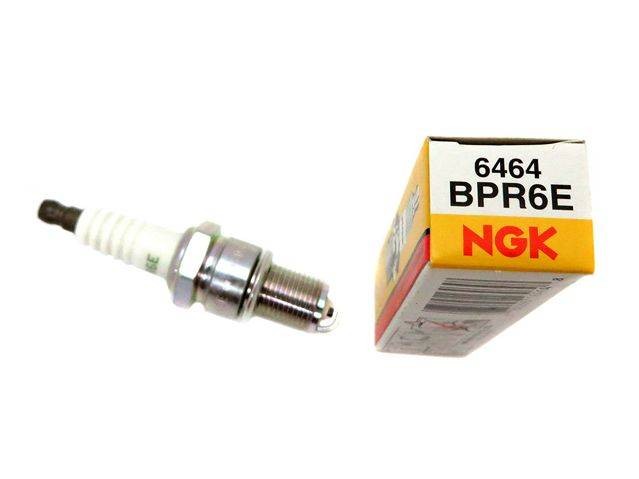 Свечи ВАЗ 2108 NGK (бесконтактное)